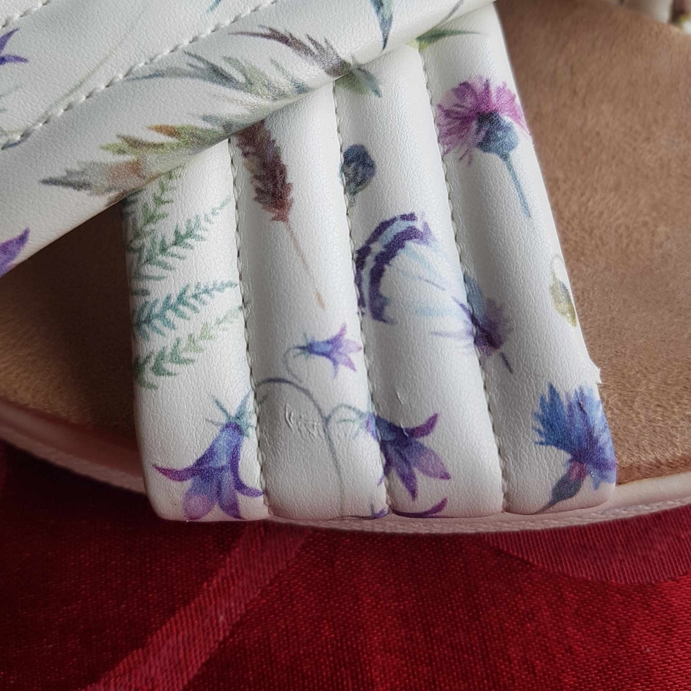 LifeStride Womens Panama Faux Leather Slip On Wedge Sandals Floral Lilac - Picture 13 of 16